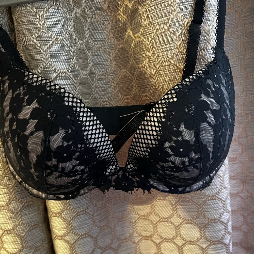 Victoria’s Secret Very Sexy Push-up